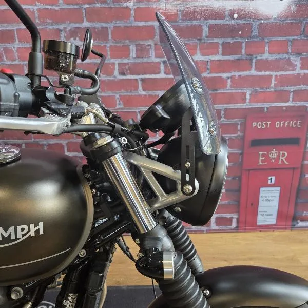 SPEED TWIN 900