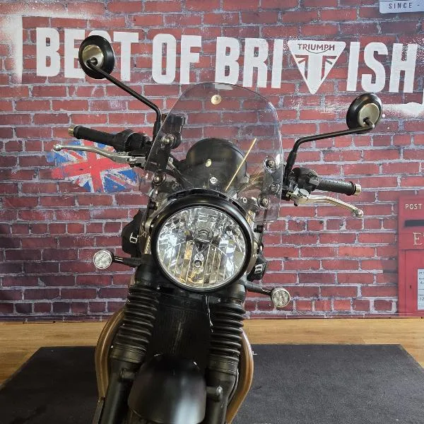 SPEED TWIN 900
