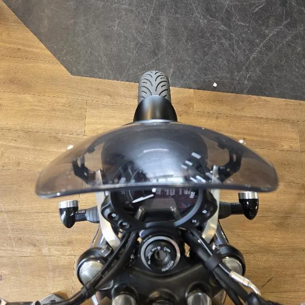 SPEED TWIN 900