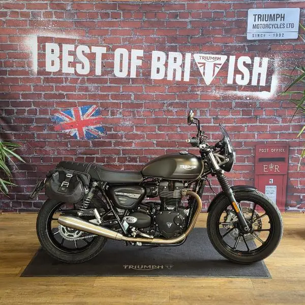 SPEED TWIN 900