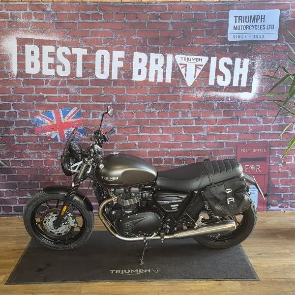 SPEED TWIN 900