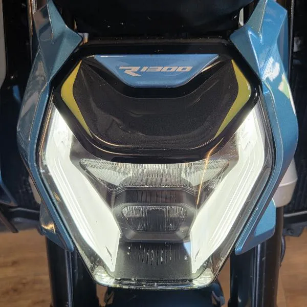 R 1300 R