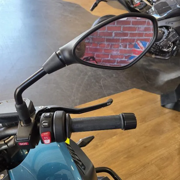 R 1300 R