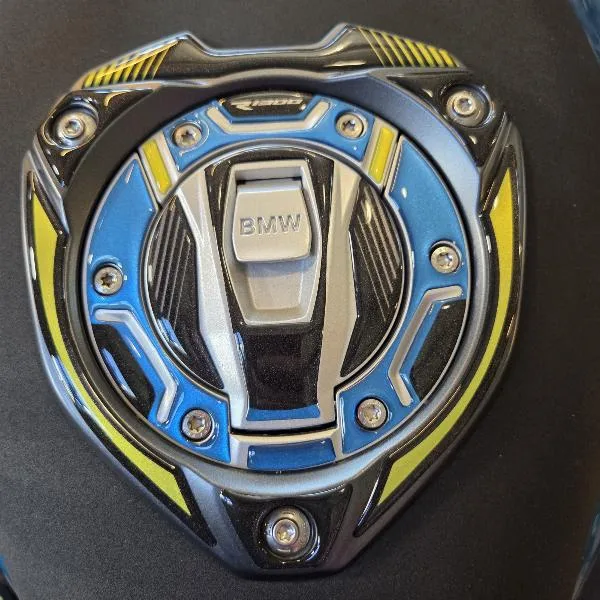 R 1300 R