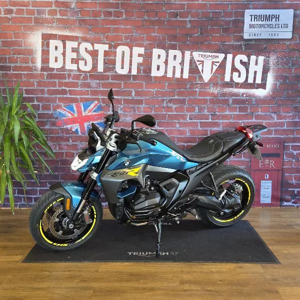 R 1300 R