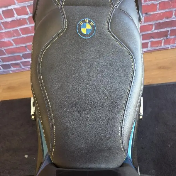 R 1300 R