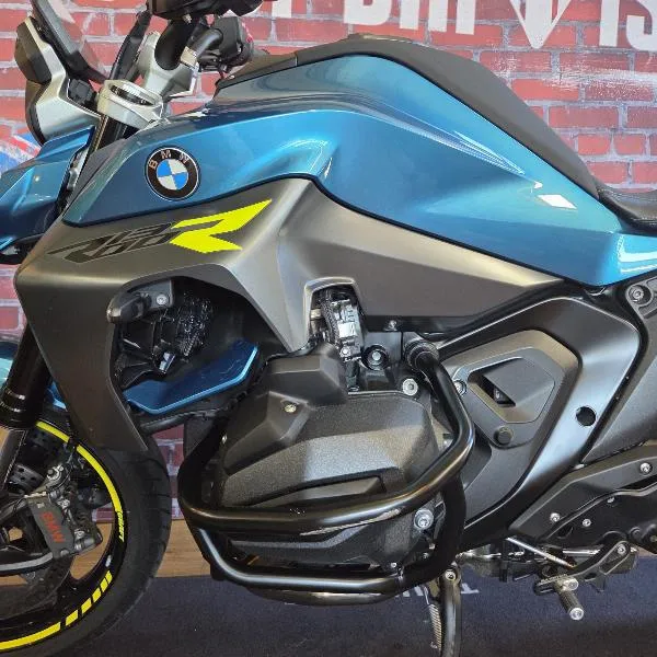 R 1300 R