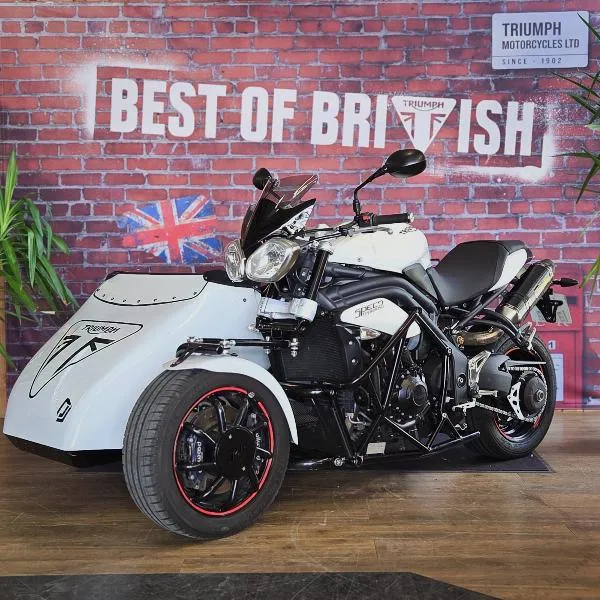 SideCar Speed Triple 1050