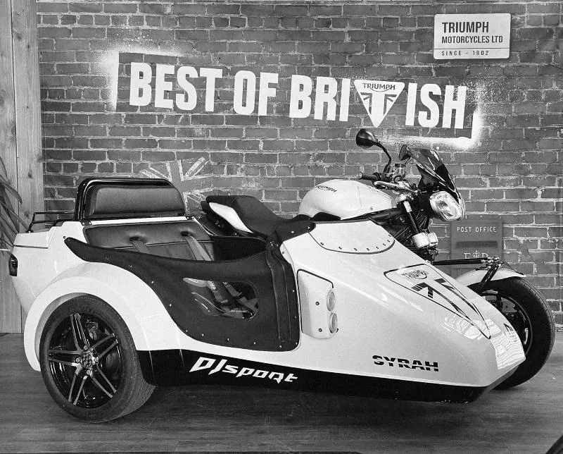 SideCar Speed Triple 1050