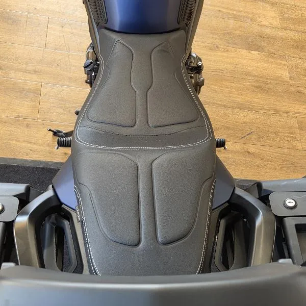 TRACER 700 GT