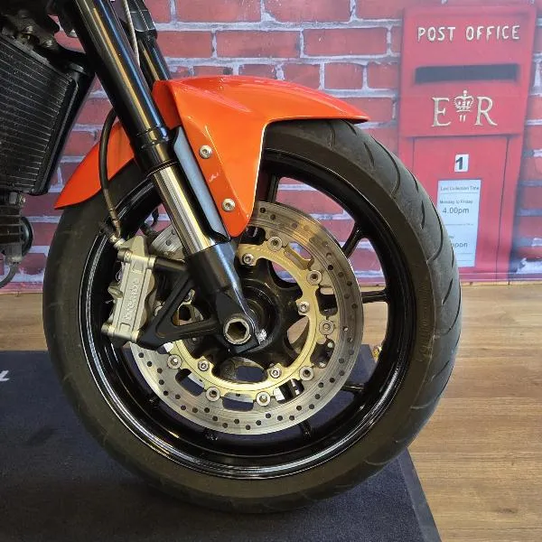 SPEED TRIPLE 1050