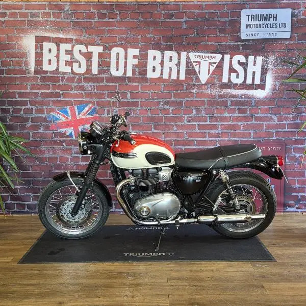 Bonneville T100