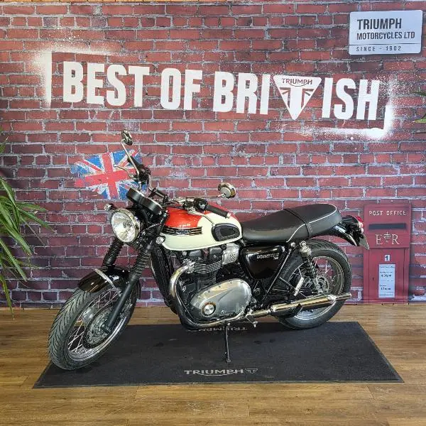 Bonneville T100
