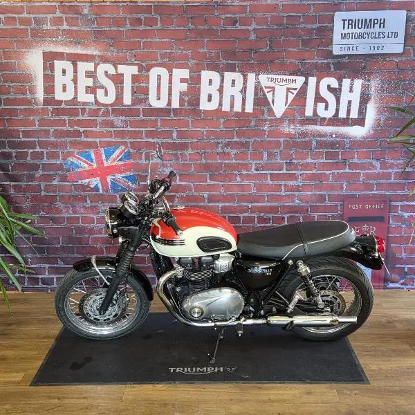 Bonneville T100