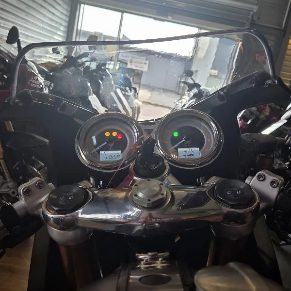 THRUXTON 1200 RS