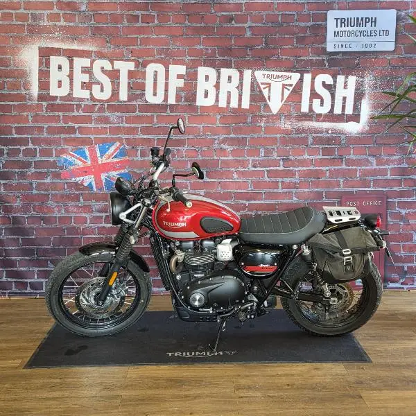 SCRAMBLER 900