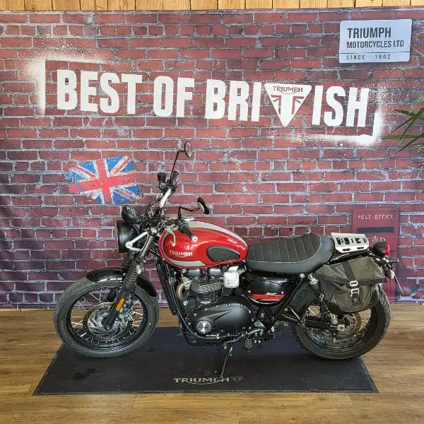 SCRAMBLER 900