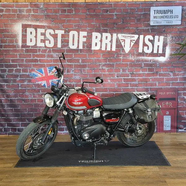 SCRAMBLER 900
