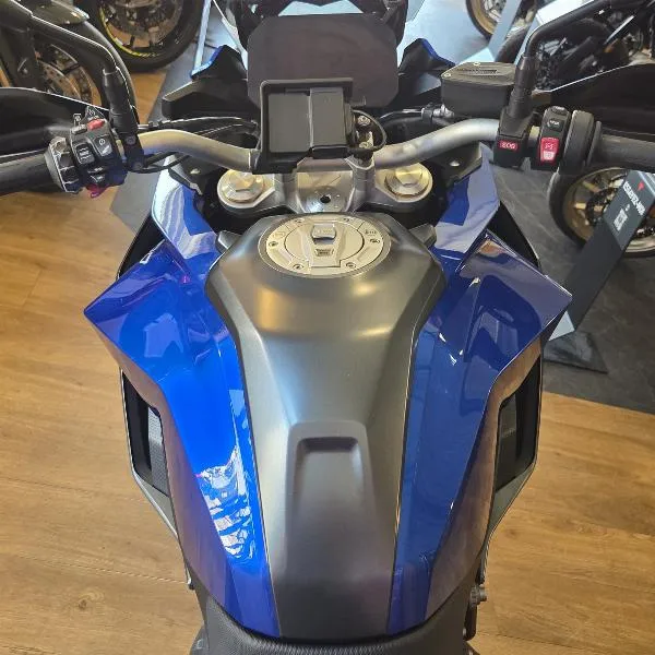 F 900 XR