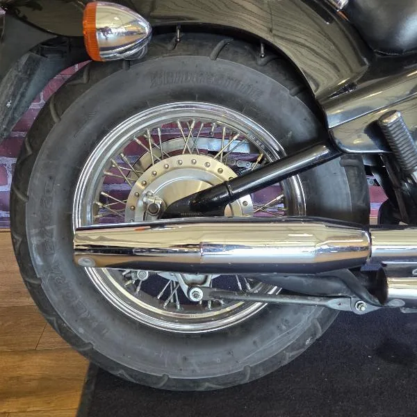 VT SHADOW 600