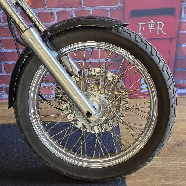 VT SHADOW 600