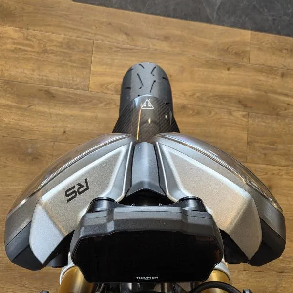 SPEED TRIPLE 1200 RS