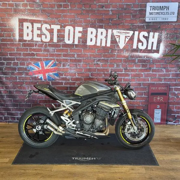 SPEED TRIPLE 1200 RS