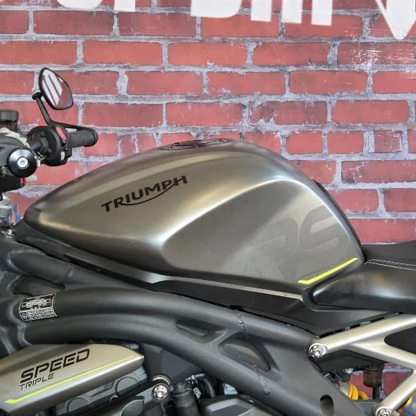 SPEED TRIPLE 1200 RS