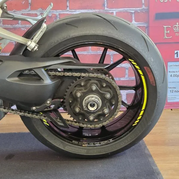 SPEED TRIPLE 1200 RS