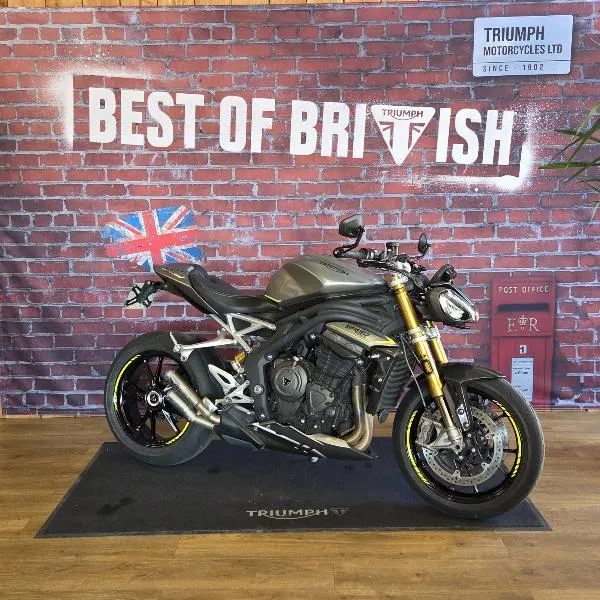SPEED TRIPLE 1200 RS