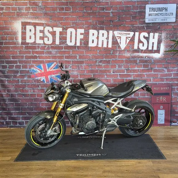 SPEED TRIPLE 1200 RS
