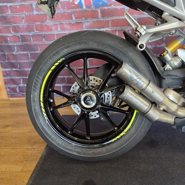 SPEED TRIPLE 1200 RS