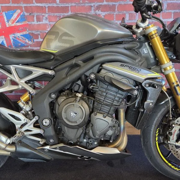 SPEED TRIPLE 1200 RS