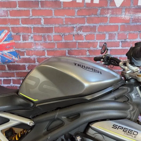 SPEED TRIPLE 1200 RS