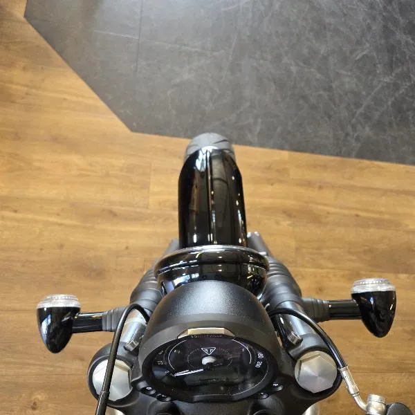 Bonneville Bobber 1200