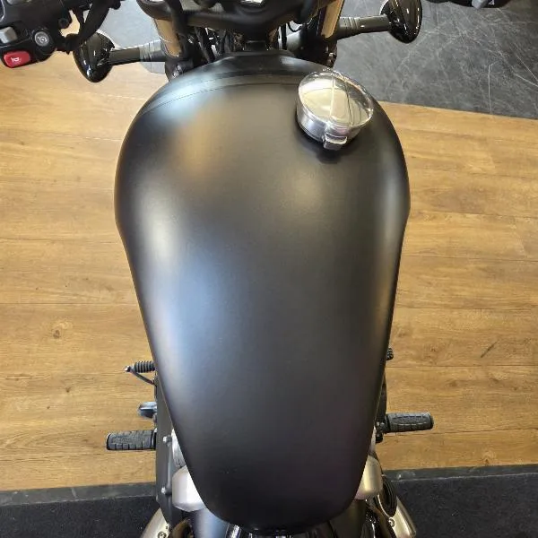 Bonneville Bobber 1200
