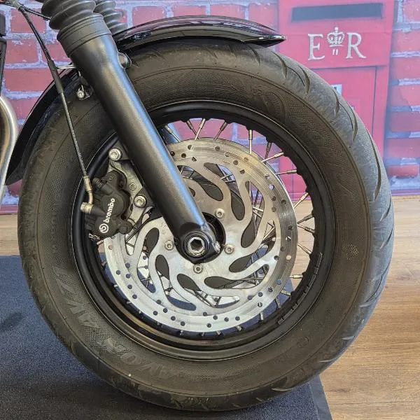 Bonneville Bobber 1200