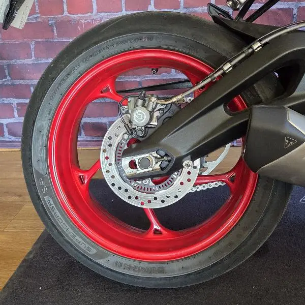 STREET TRIPLE 765 RX