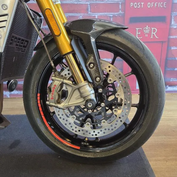SPEED TRIPLE 1200 RS