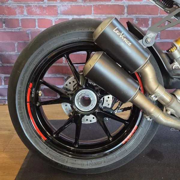 SPEED TRIPLE 1200 RS