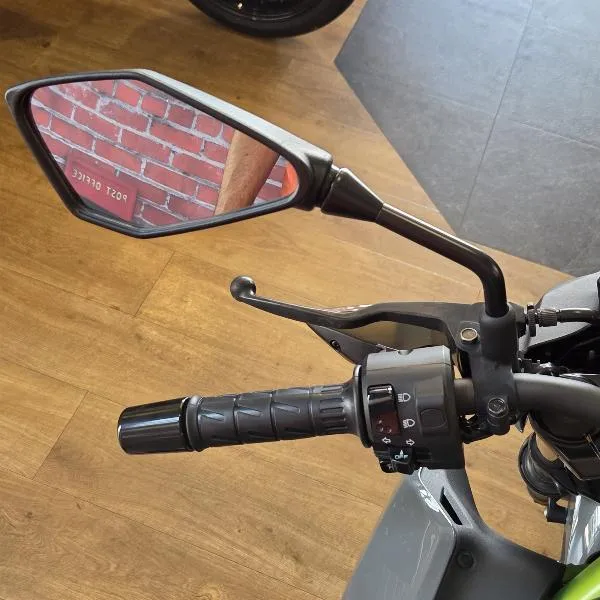 Z125