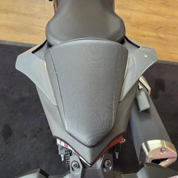 Z125
