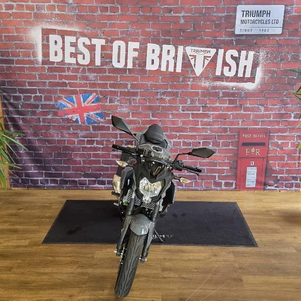 Z125