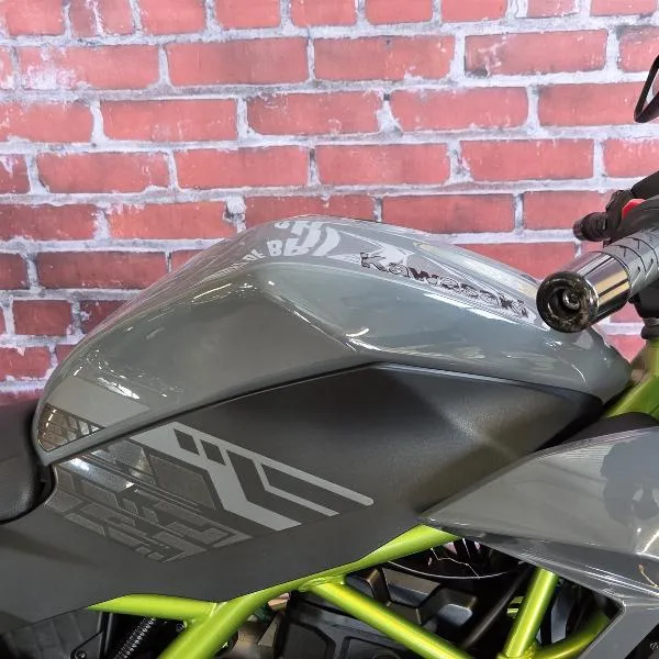 Z125