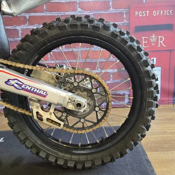 CRF 250