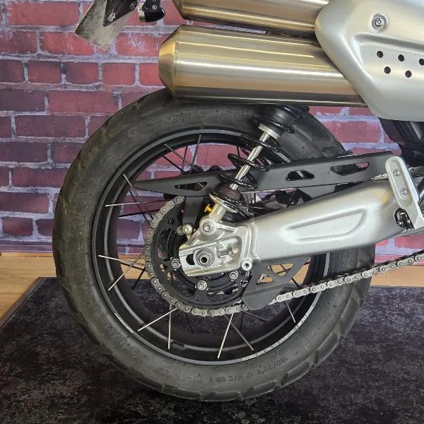 SCRAMBLER 1200 XC