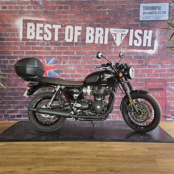 Bonneville T120 Black