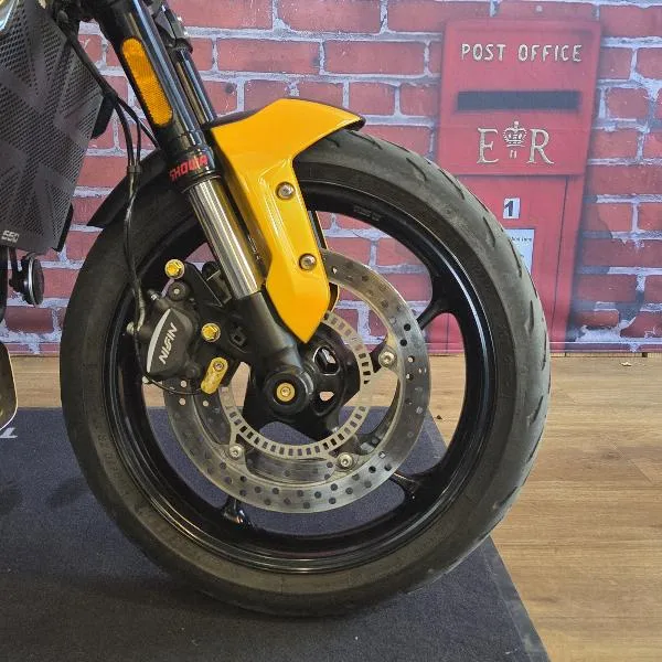 TRIDENT 660