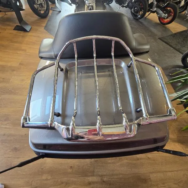 TOURING ELECTRA GLIDE 1800 LIMITED CVO