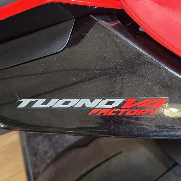 TUONO 1100 V4 FACTORY